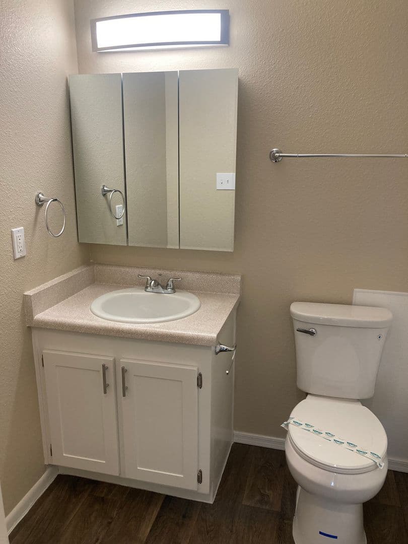 Phoenix Apartment: 5350 E Taylor St