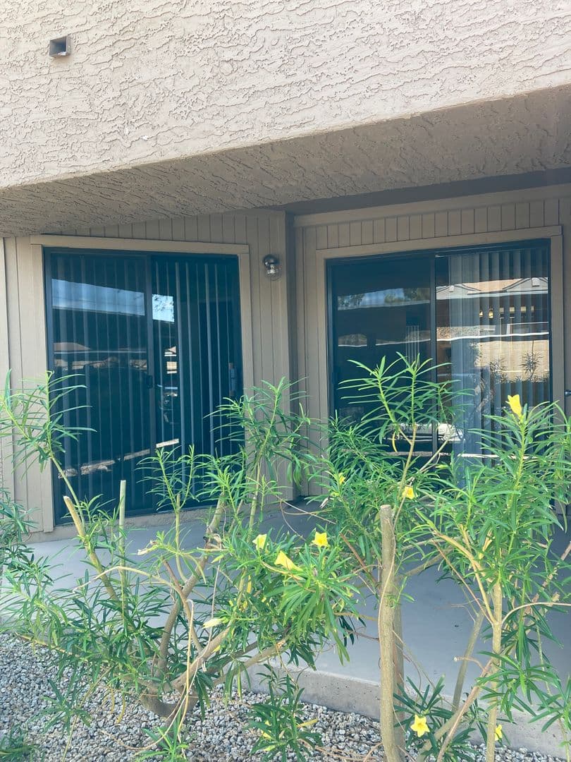 Phoenix Apartment: 5350 E Taylor St