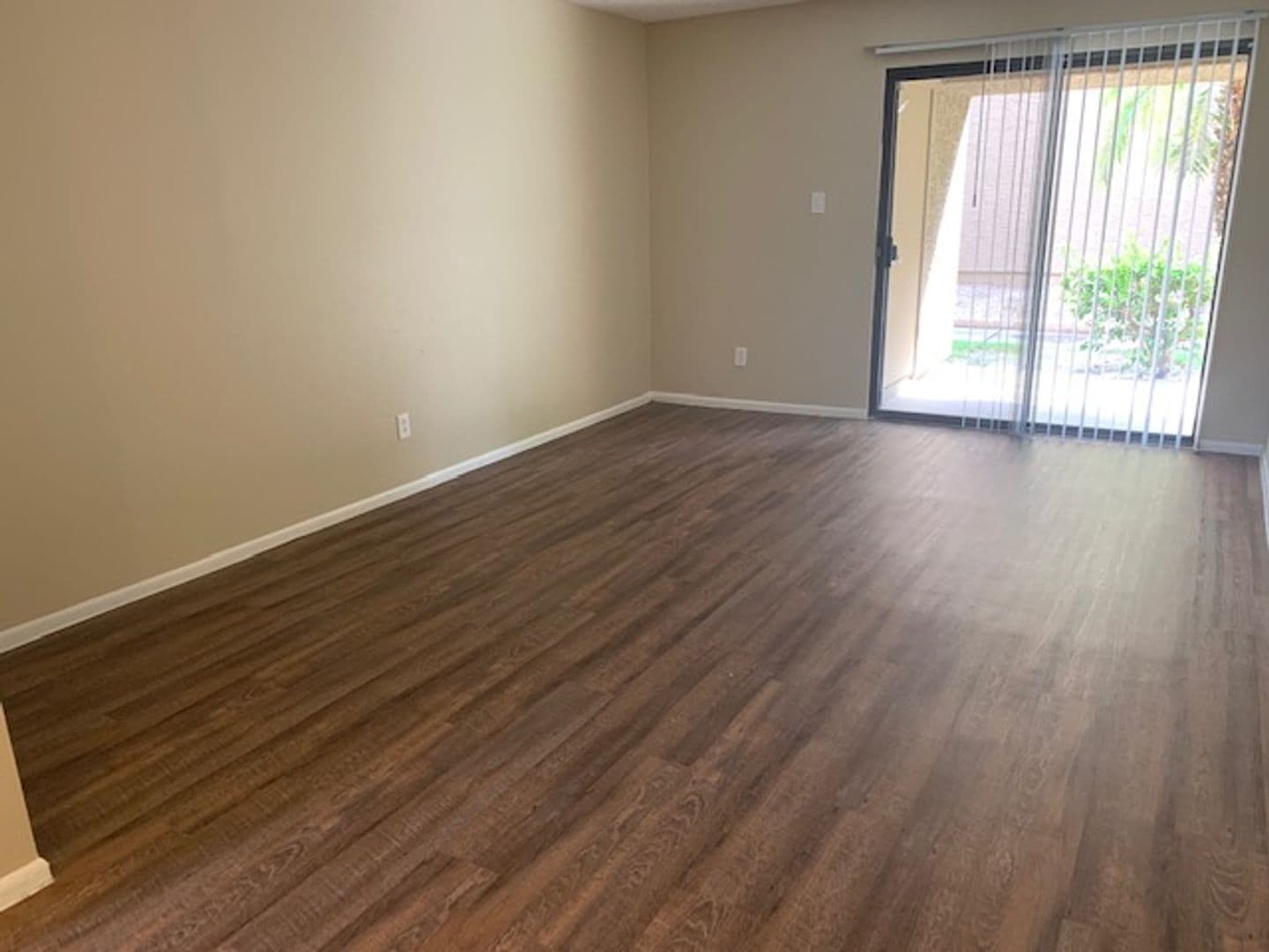 Phoenix Apartment: 5350 E Taylor St