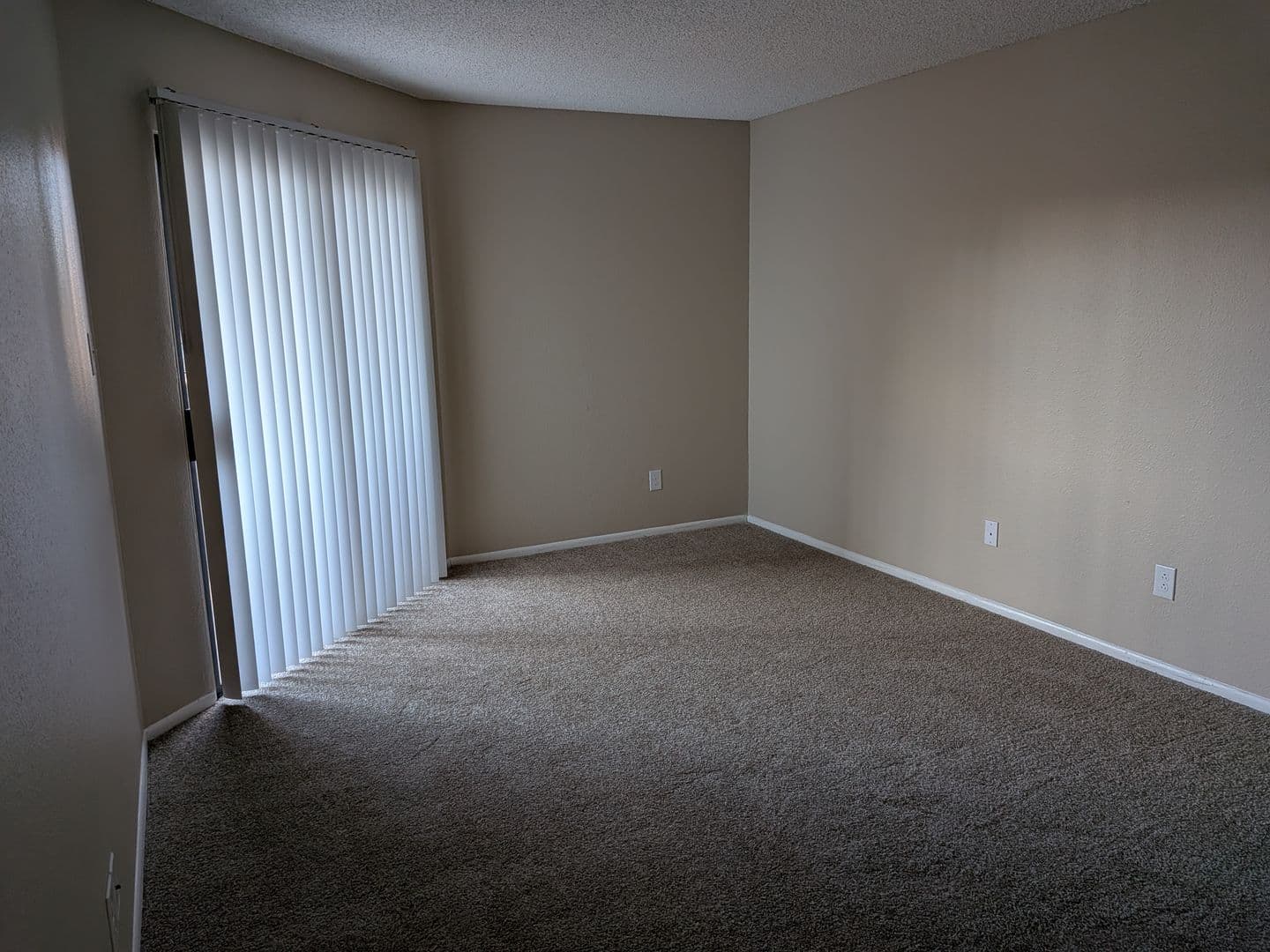 Phoenix Apartment: 5350 E Taylor St