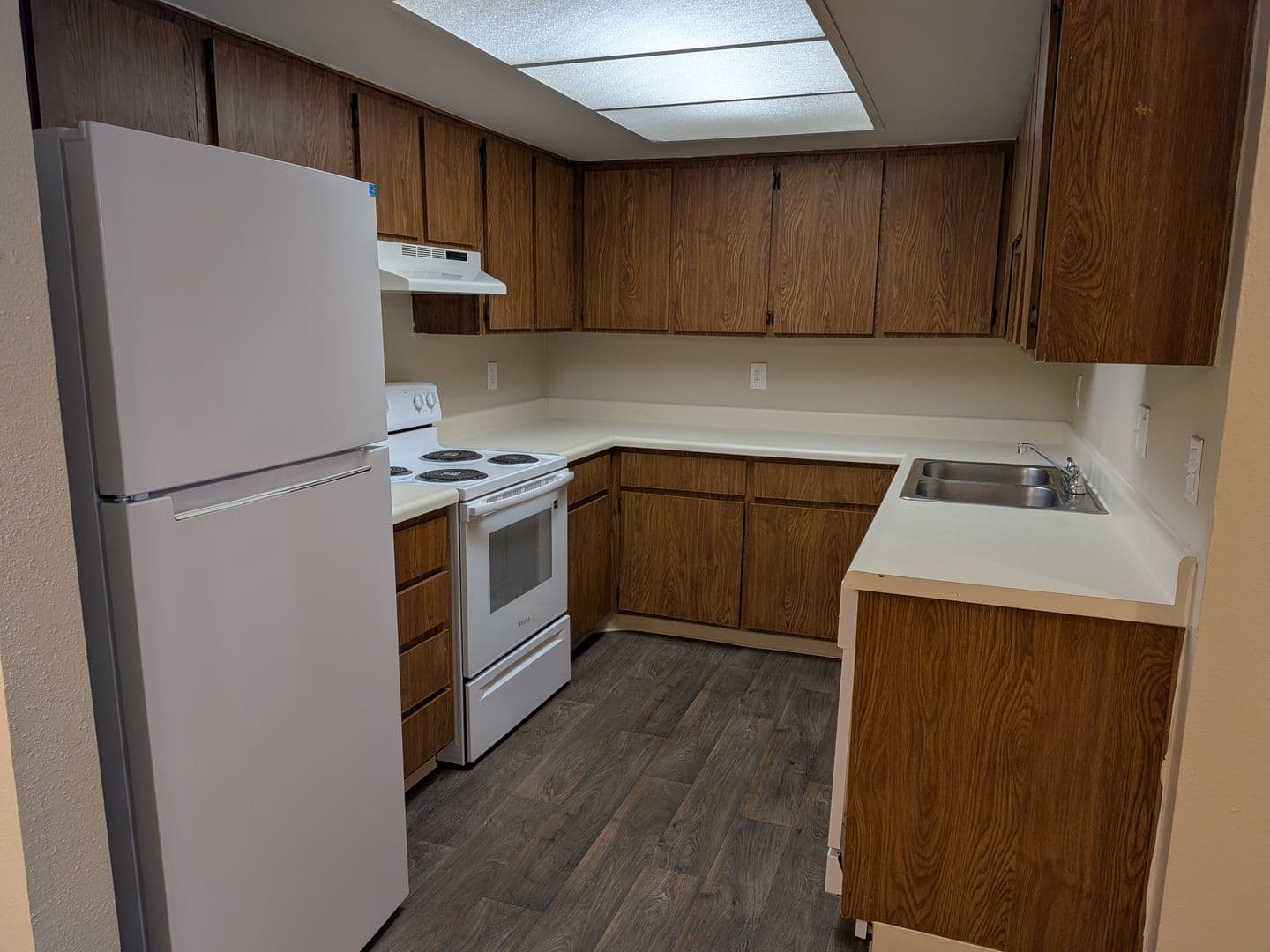 Phoenix Apartment: 5350 E Taylor St