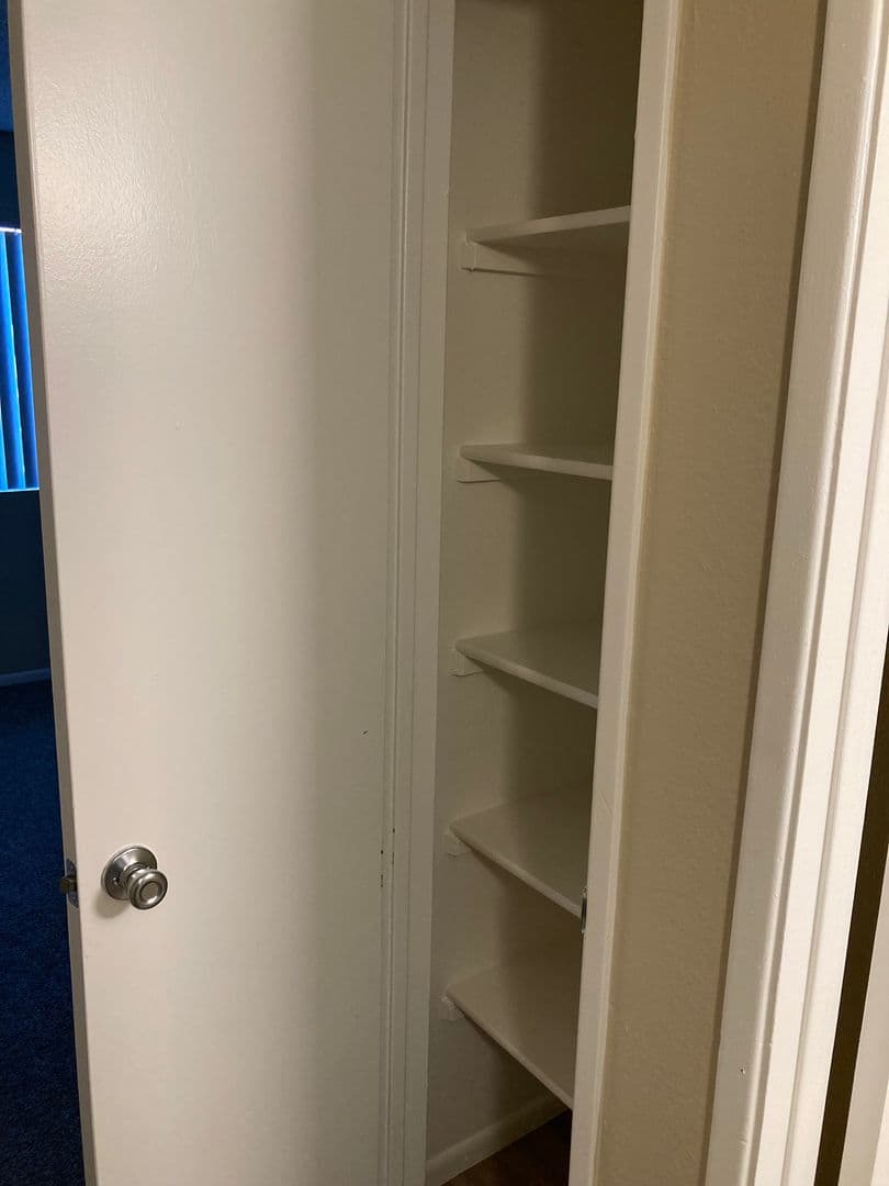 Phoenix Apartment: 5350 E Taylor St