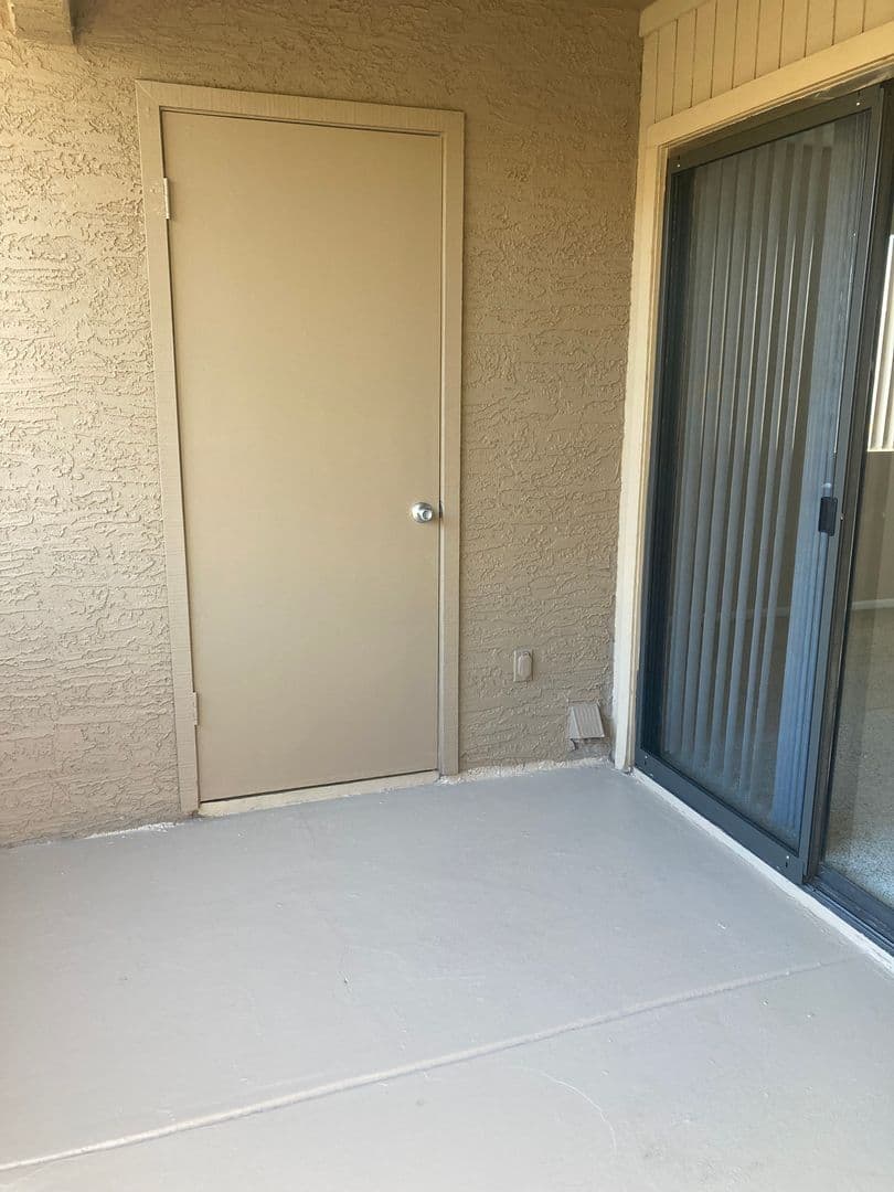 Phoenix Apartment: 5350 E Taylor St