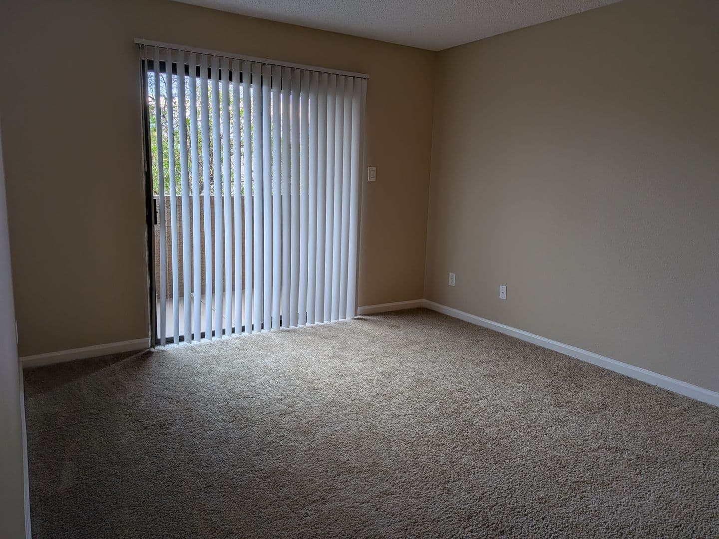 Phoenix Apartment: 5350 E Taylor St