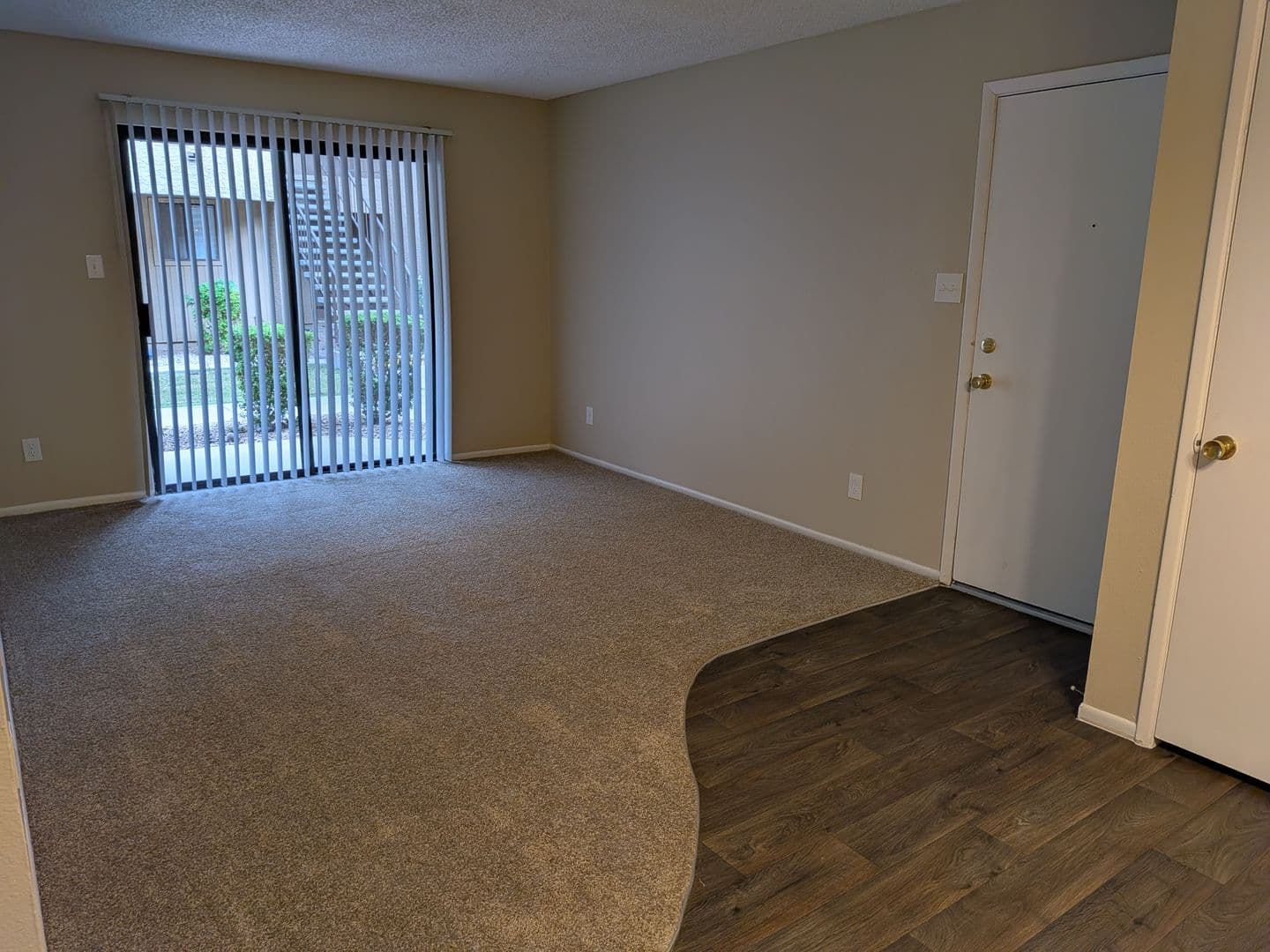 Phoenix Apartment: 5350 E Taylor St