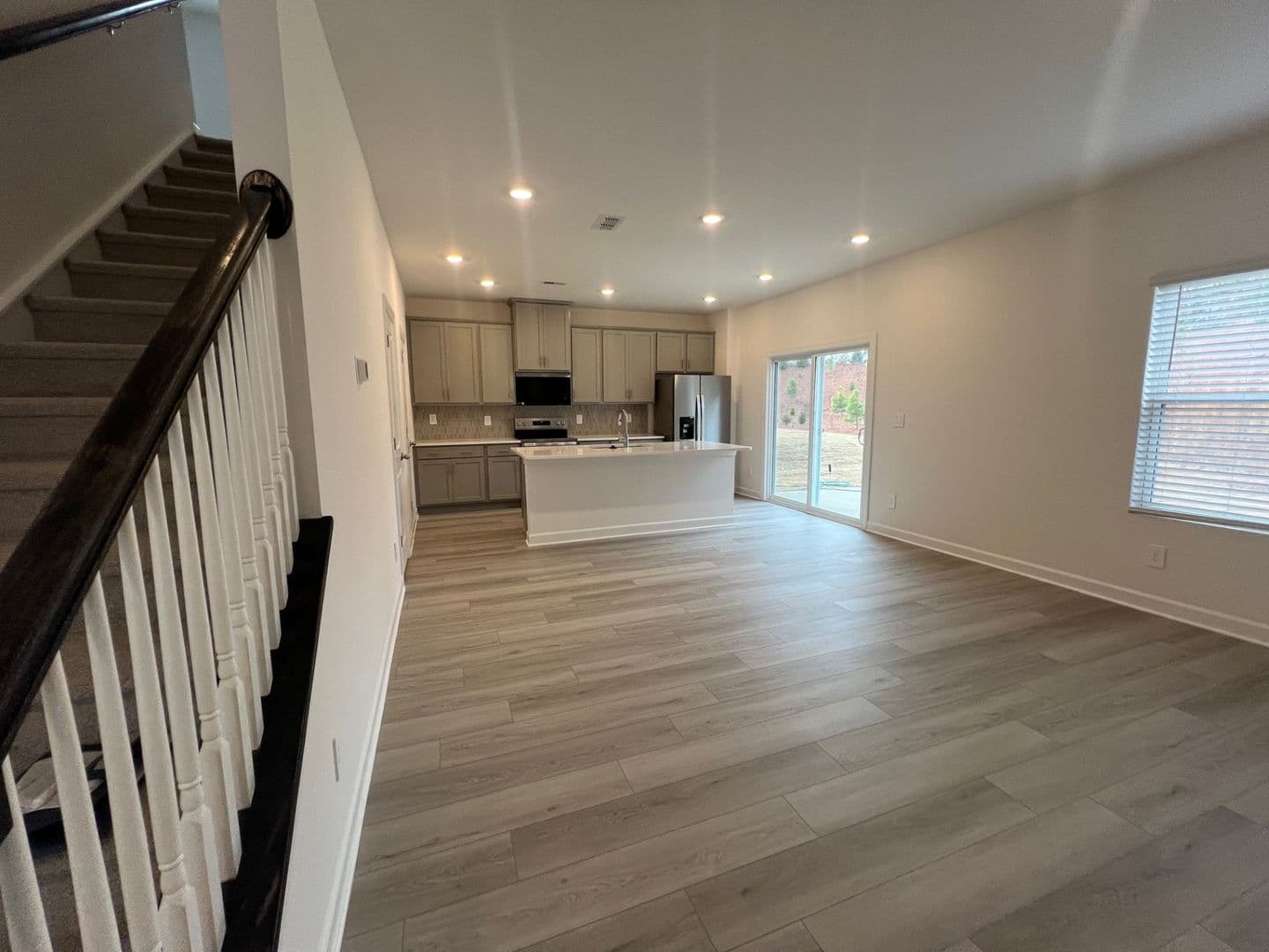 Conover House: 1241 30th St Ln NE