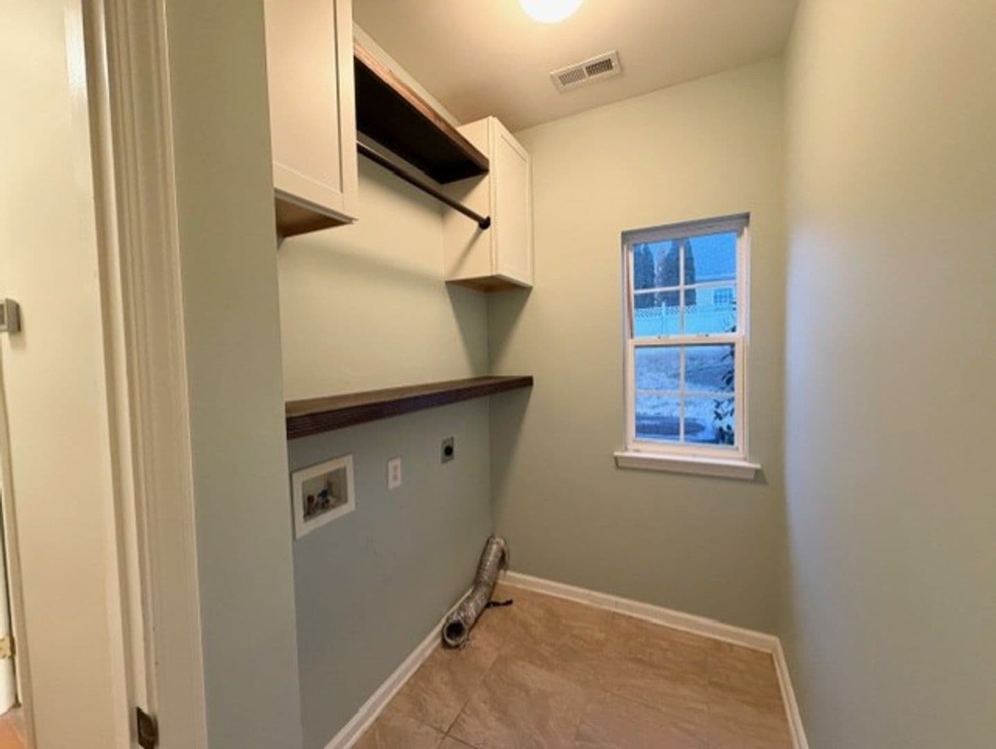 Concord House: 2728 Sunberry Lane NW