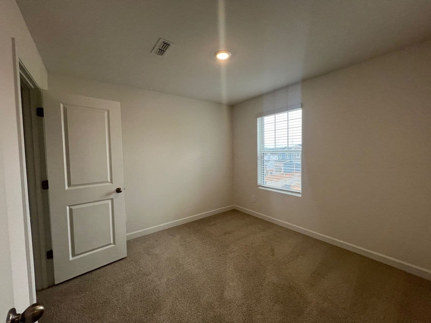 Conover House: 1241 30th St Ln NE