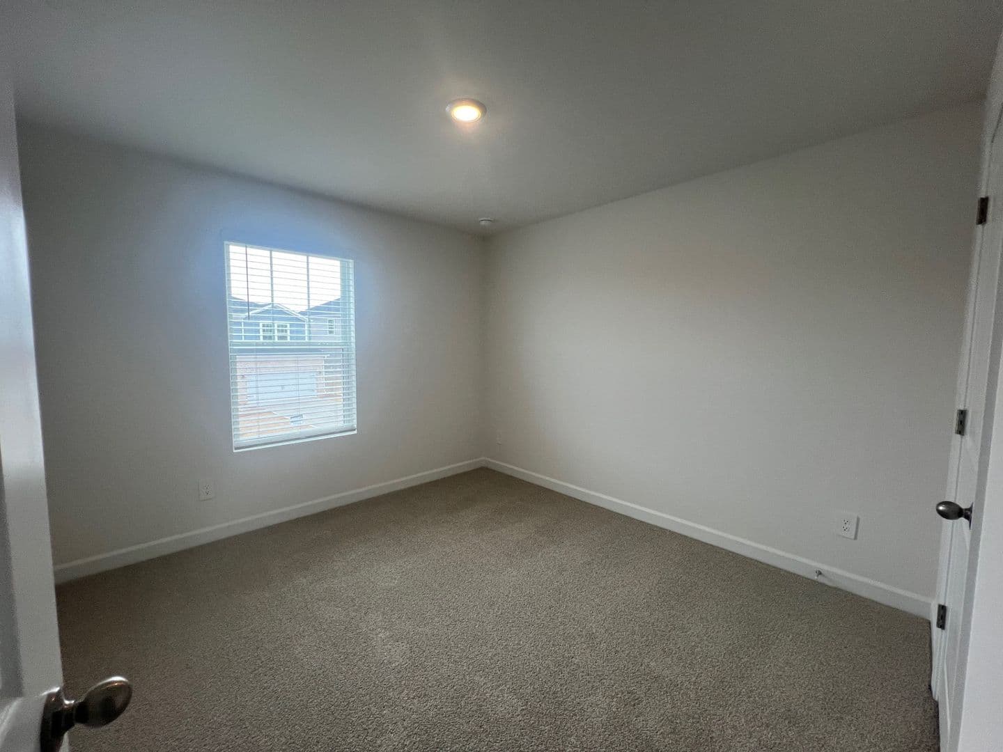 Conover House: 1281 30th St Ln NE