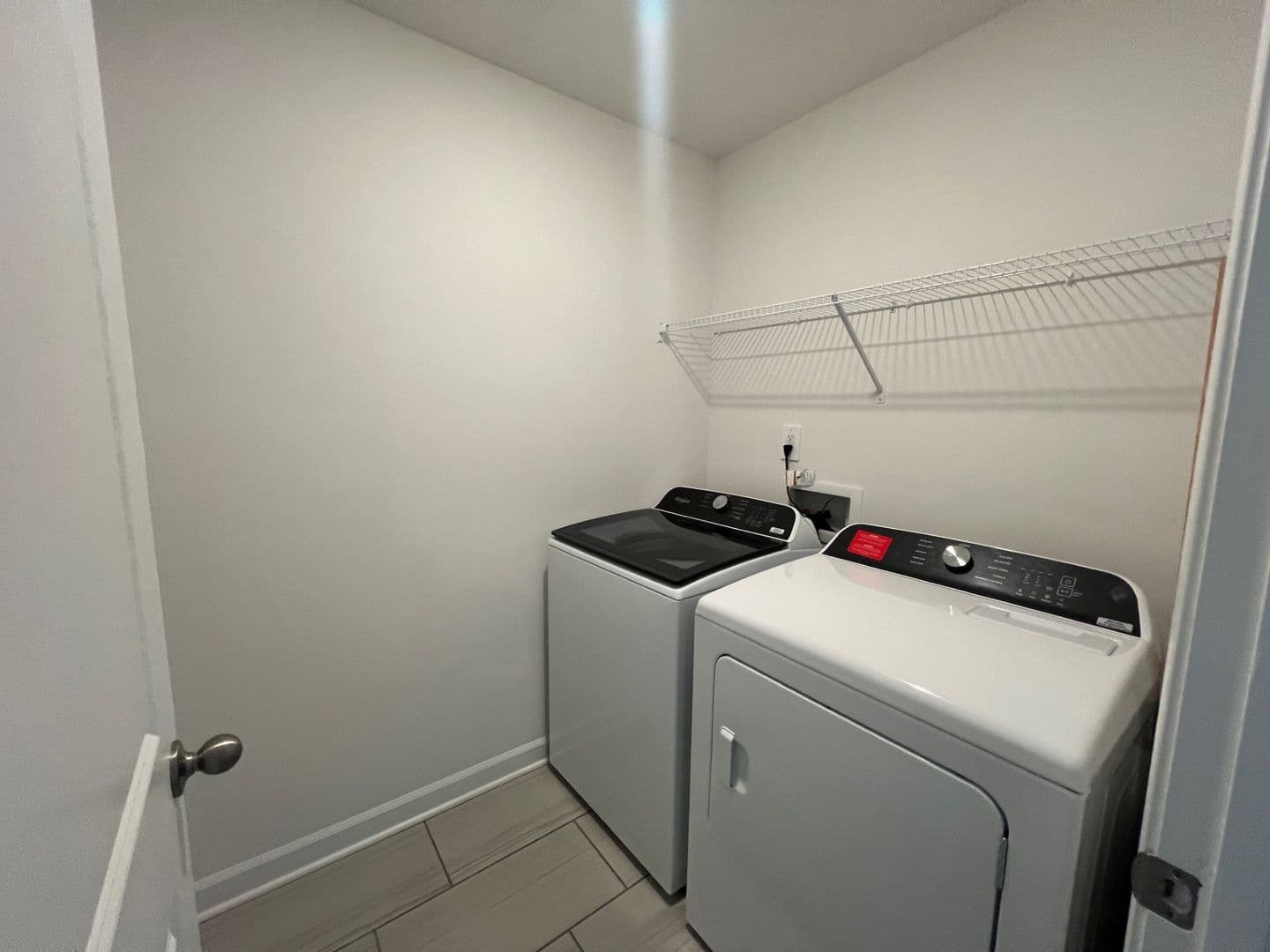 Conover House: 1241 30th St Ln NE