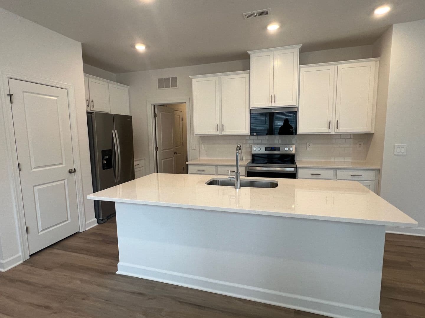 Conover House: 1281 30th St Ln NE