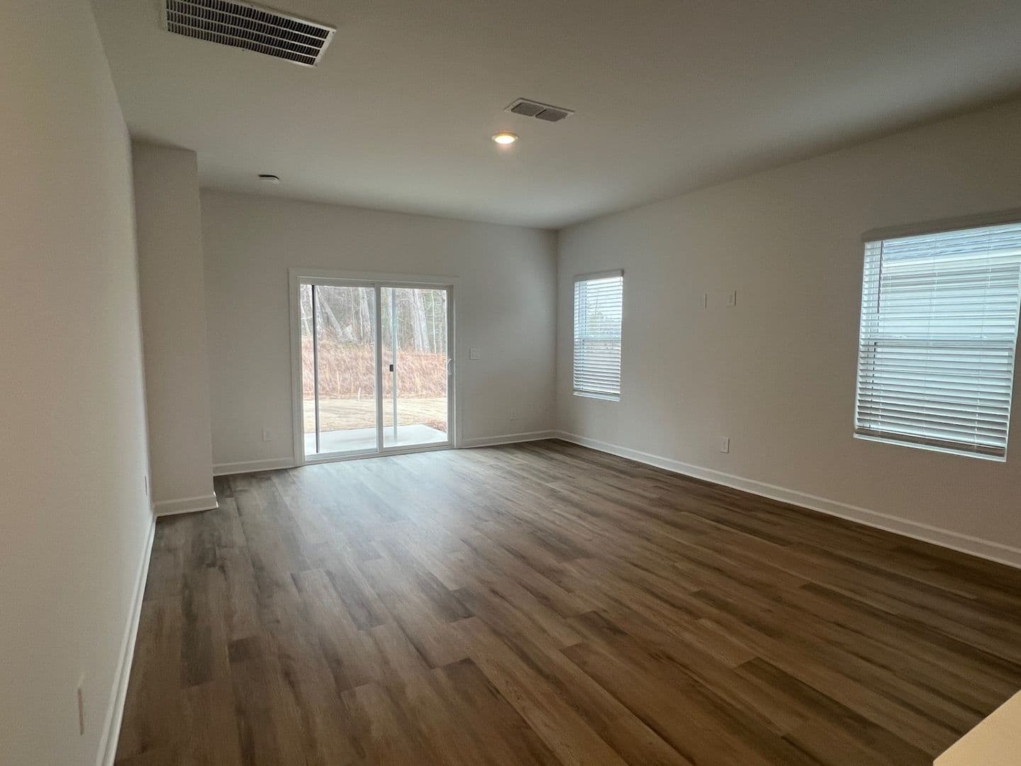 Conover House: 1281 30th St Ln NE