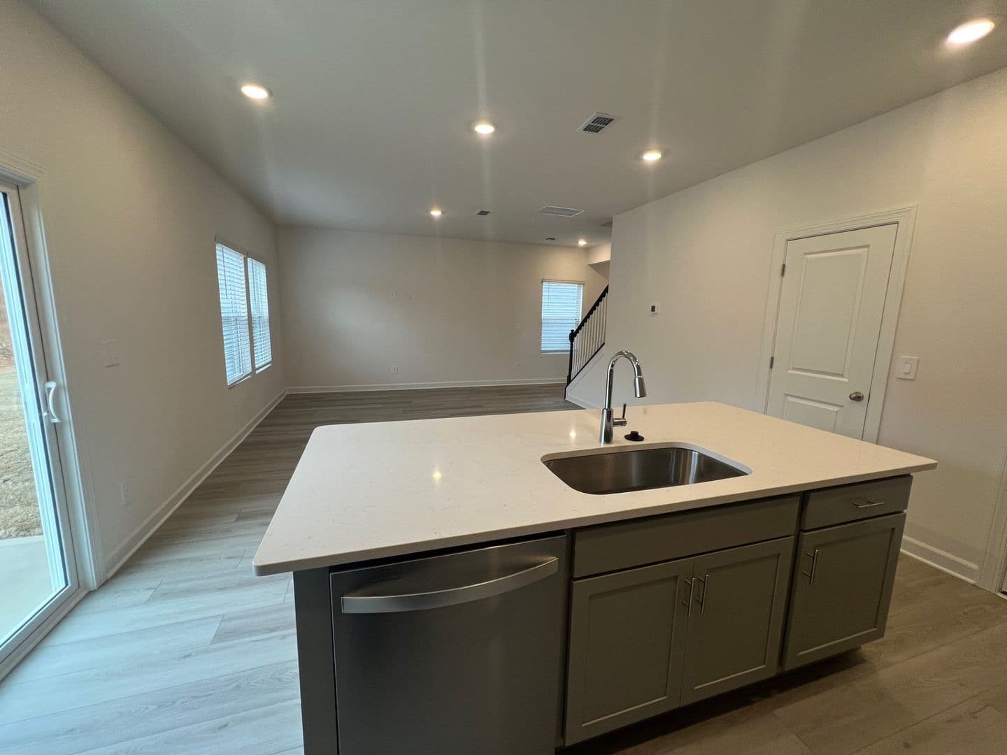 Conover House: 1241 30th St Ln NE