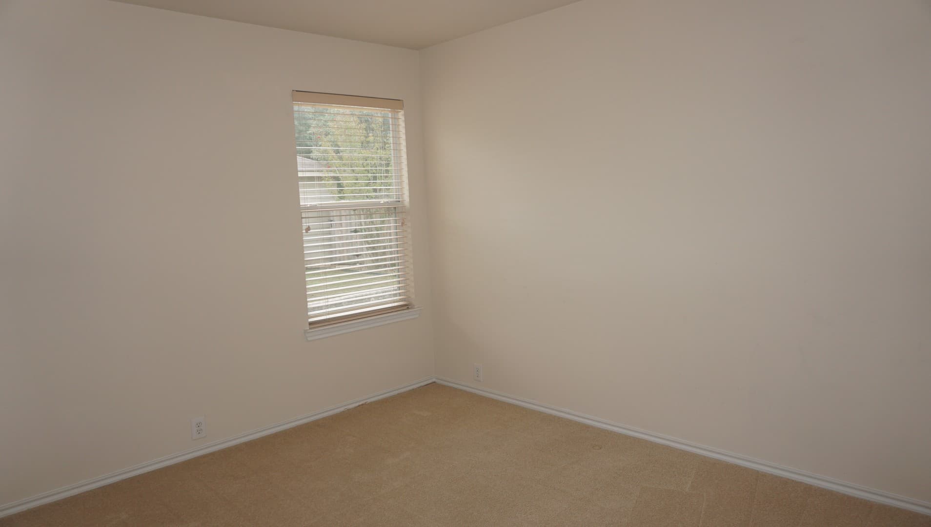 Selma House: 15619 Turfway Park