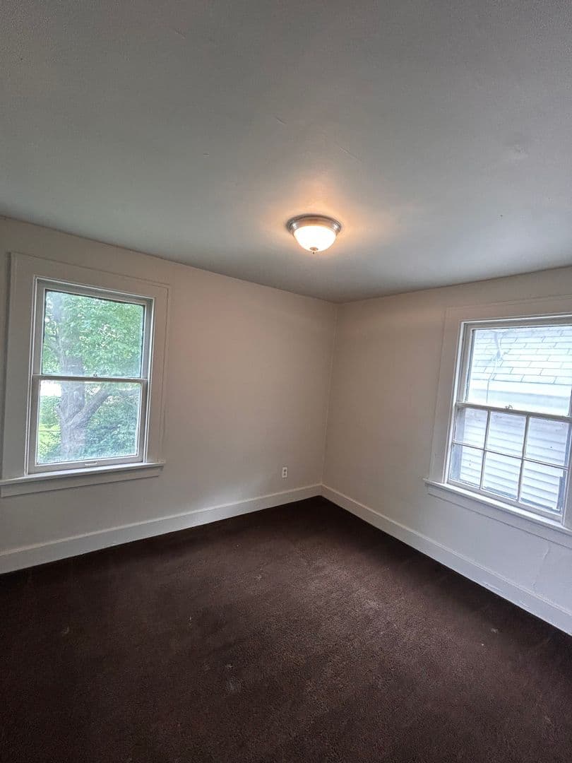 Fort Wayne House: 2243 New Haven Ave.