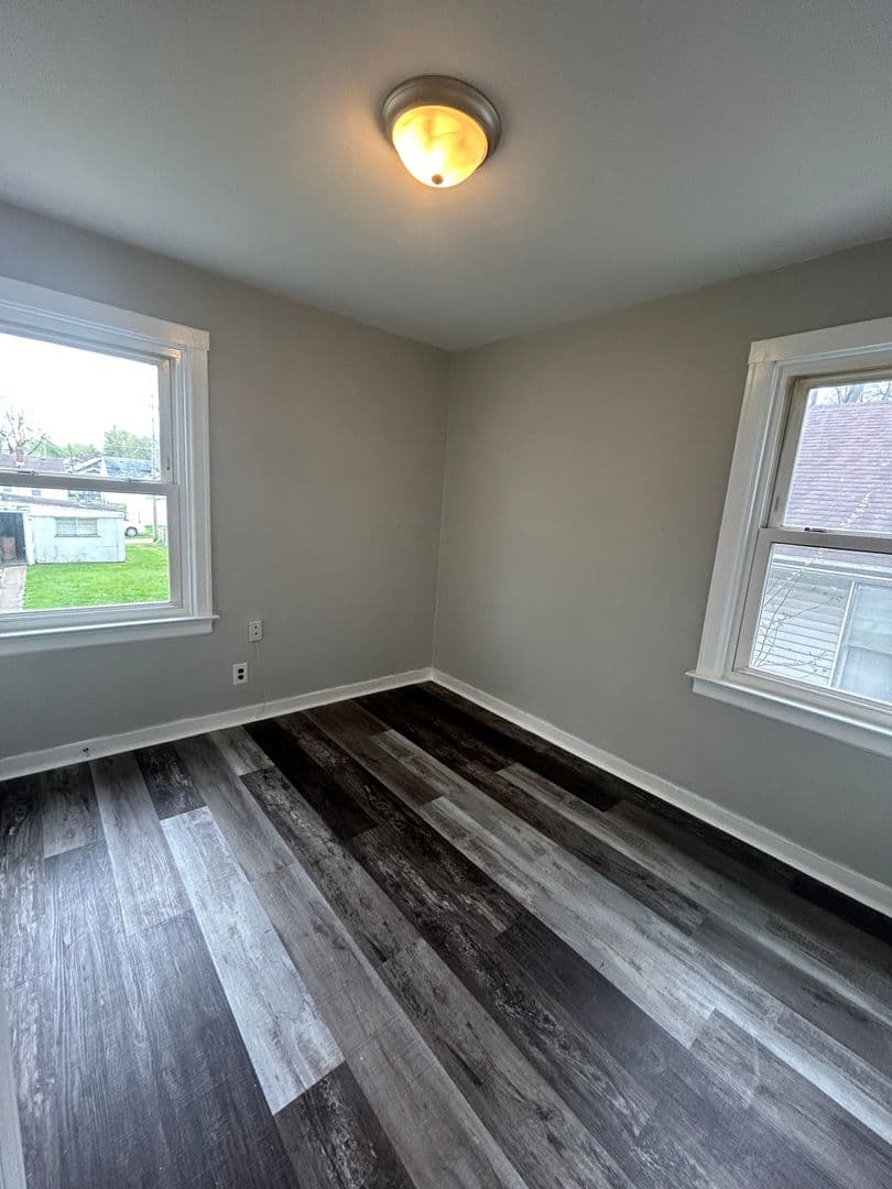 Fort Wayne House: 1305 Spring St