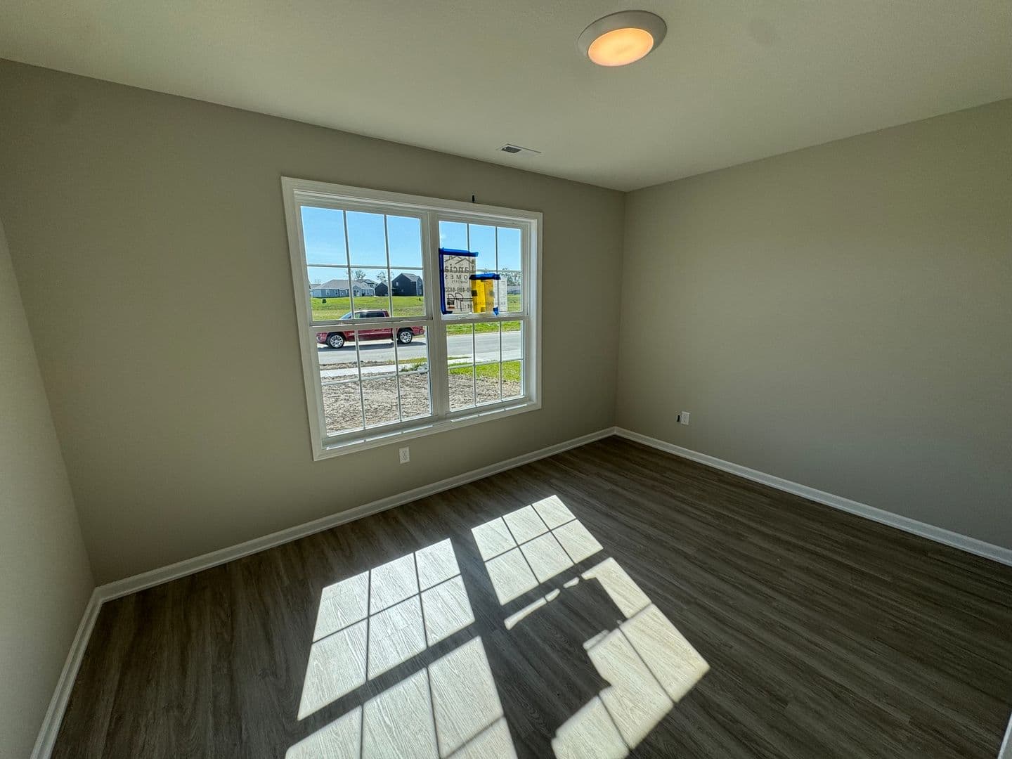 Fort Wayne House: 377 Forecast Cove
