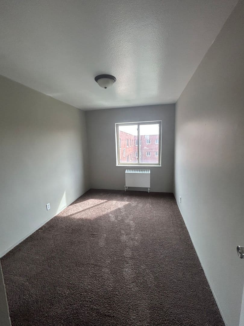 Ft. Wayne Apartment: 2301 Florida Dr.