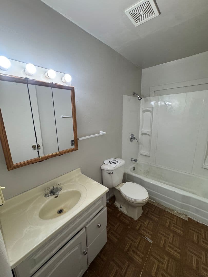 Fort Wayne House: 2517 Evans St