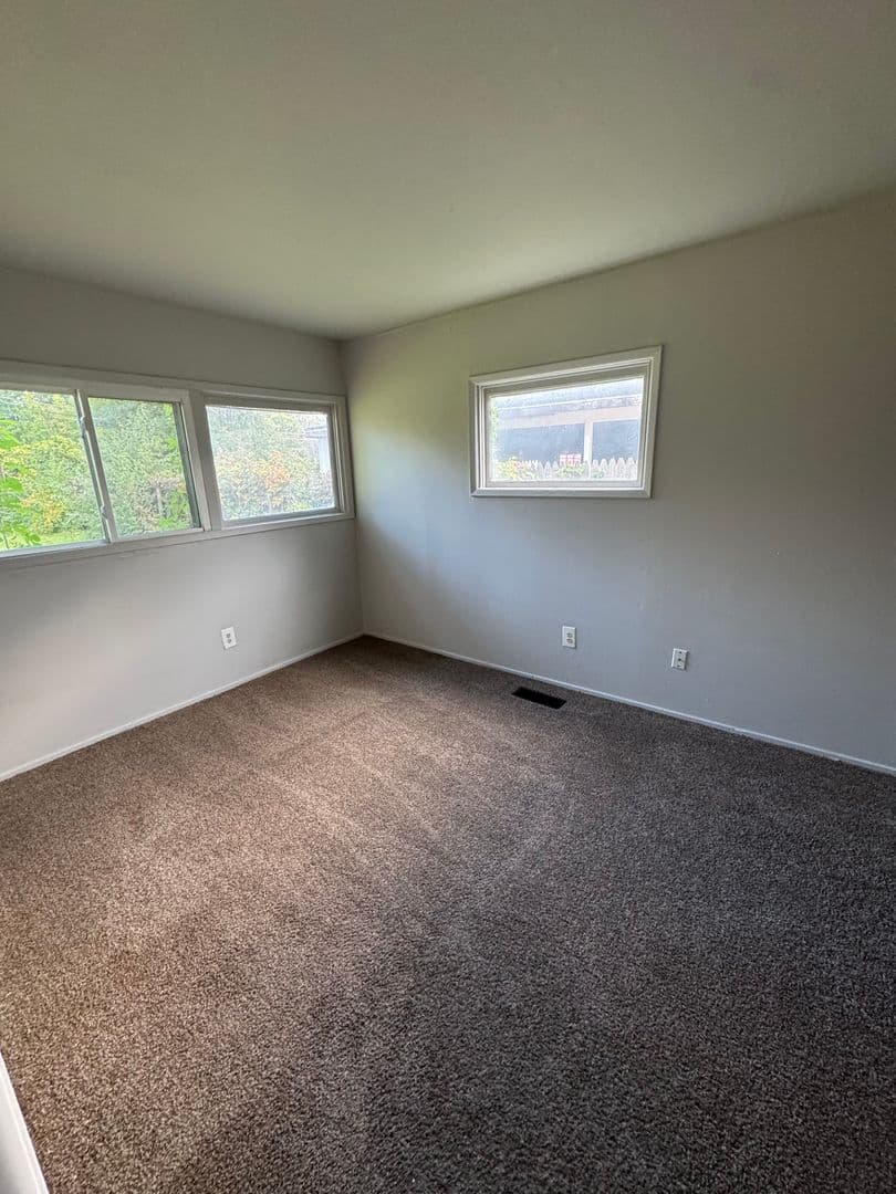 Fort Wayne House: 2517 Evans St