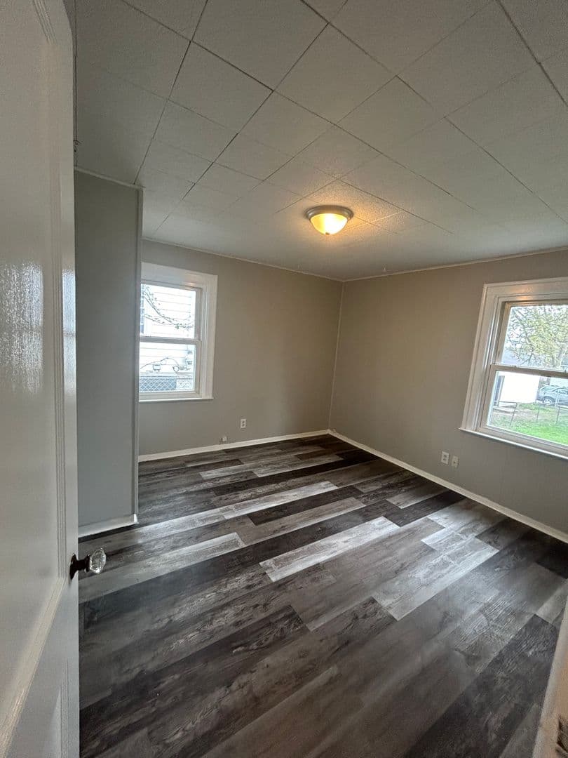 Fort Wayne House: 1305 Spring St