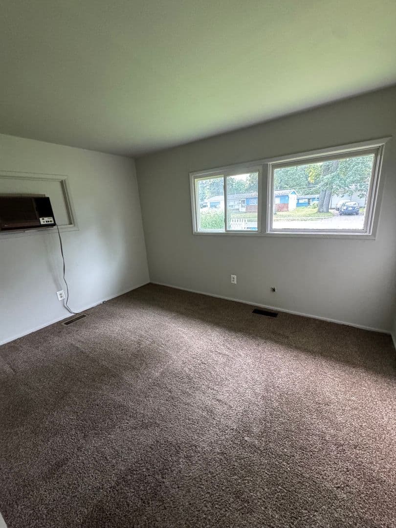 Fort Wayne House: 2517 Evans St