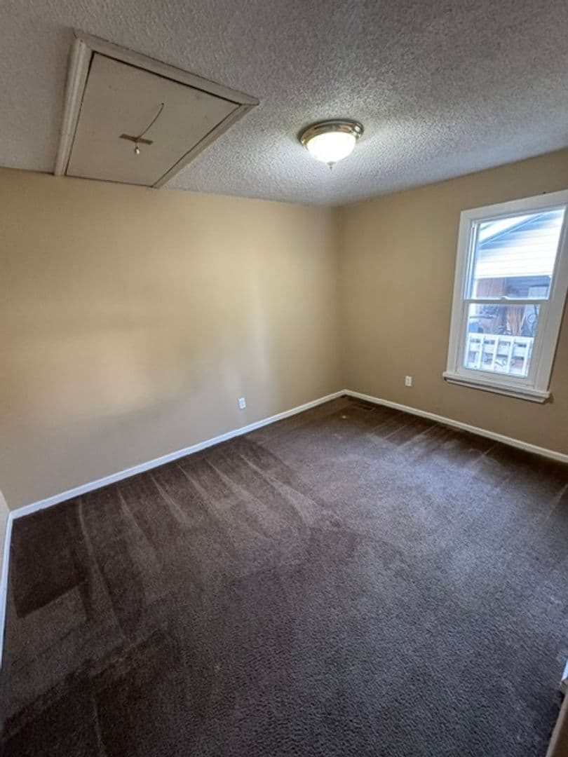 New Haven House: 534 South Street