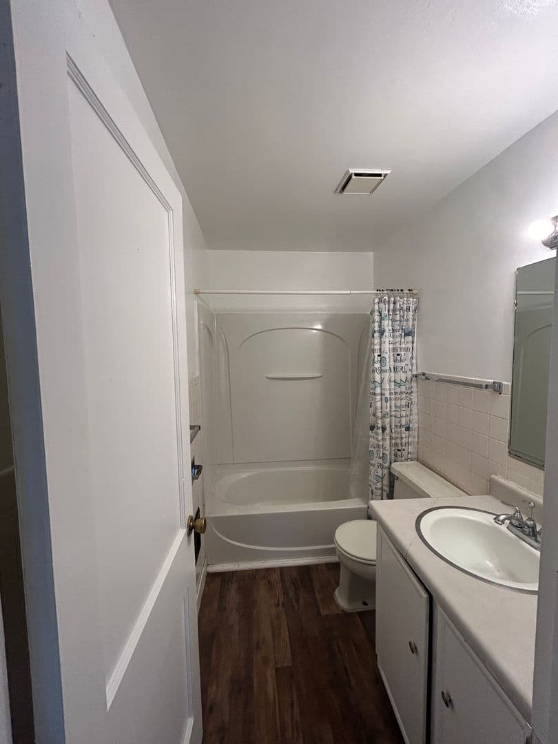 Fort Wayne House: 1305 Spring St