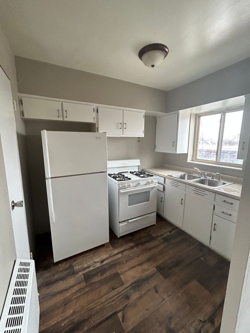 Ft. Wayne Apartment: 2301 Florida Dr.