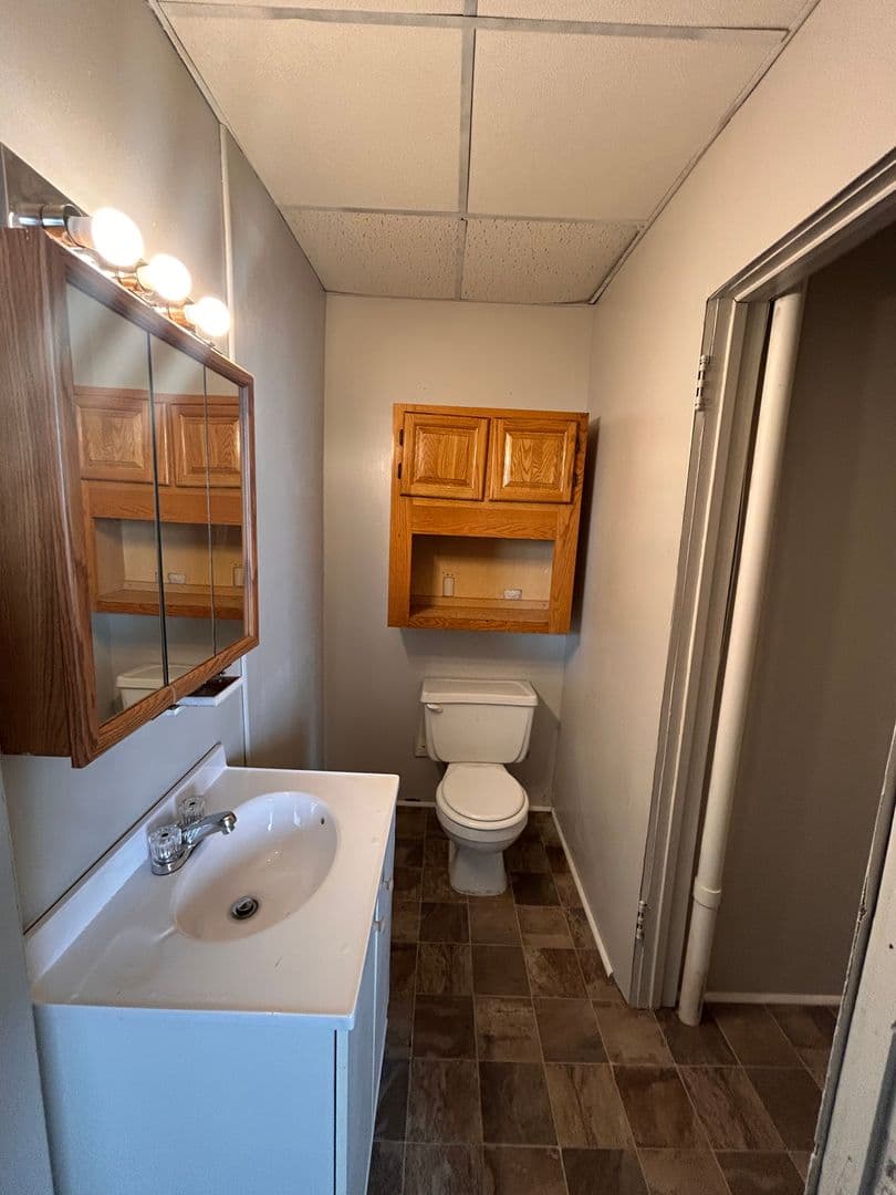 Fort Wayne Apartment: 938 Lincoln Ave