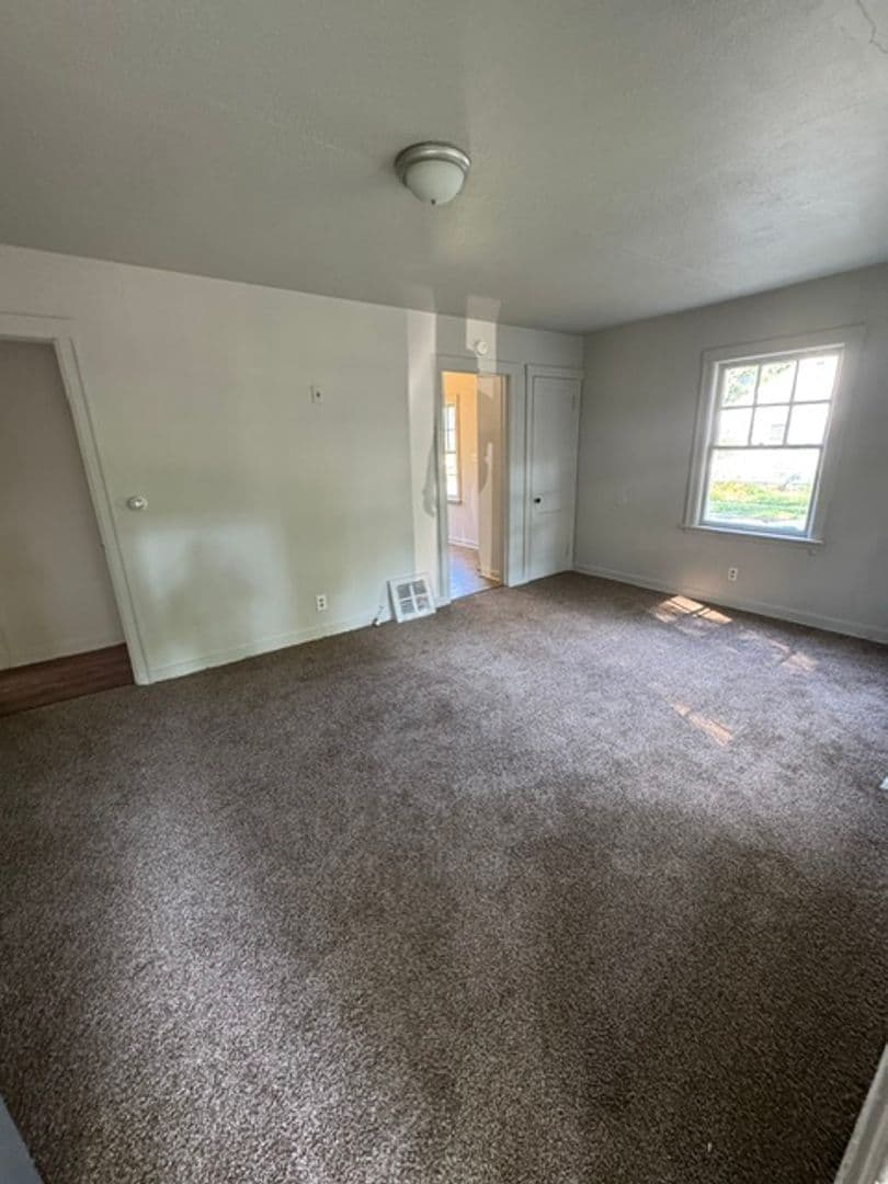 Ft. Wayne House: 4502 Gaywood Dr.