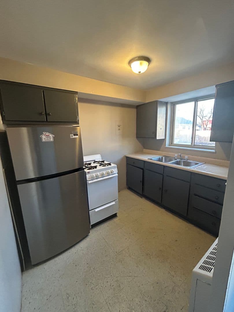 Ft. Wayne Apartment: 2301 Florida Dr.
