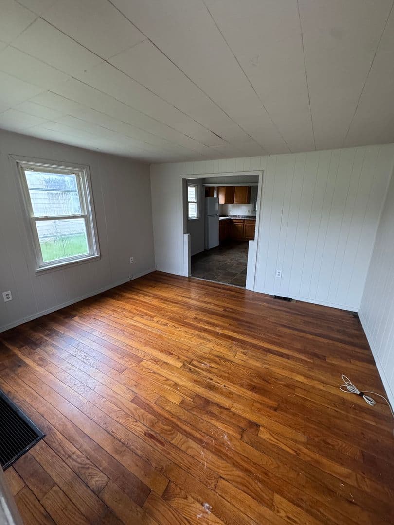 Fort Wayne House: 3808 Eastway Dr.
