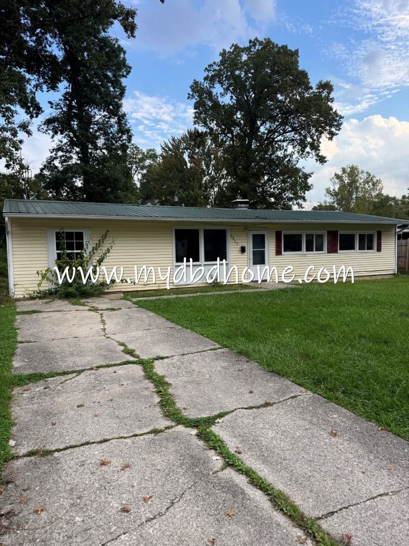 Fort Wayne House: 2517 Evans St
