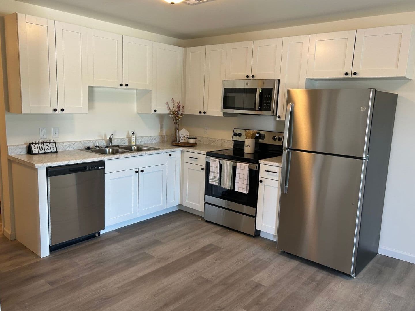 Moscow Mills Apartment: 4 Quail Run Blvd.