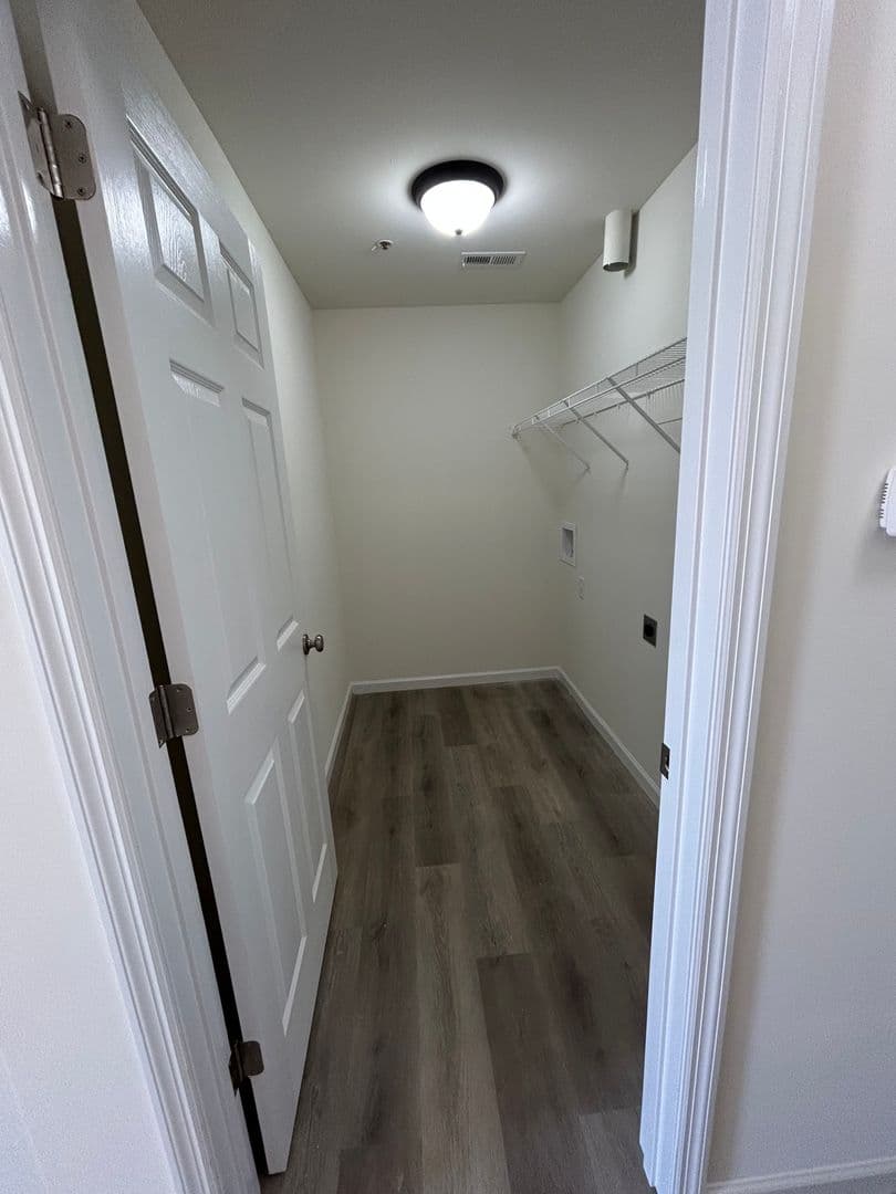 Moscow Mills Apartment: 4 Quail Run Blvd.