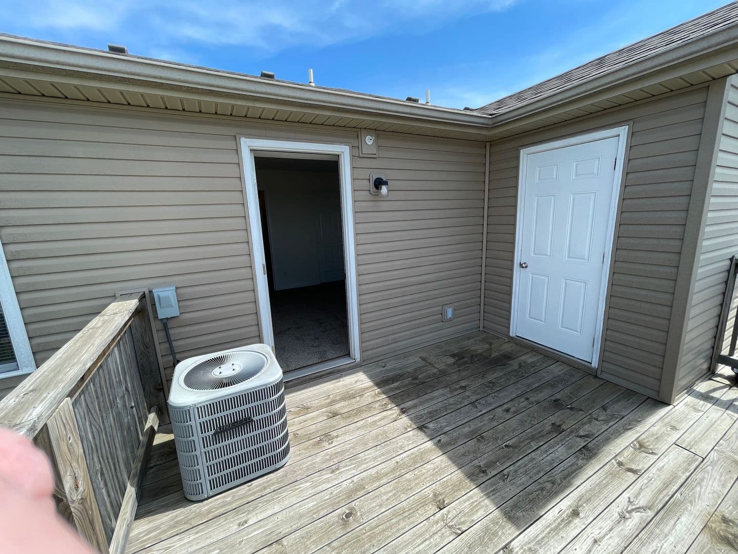 Moscow Mills Apartment: 4 Quail Run Blvd.