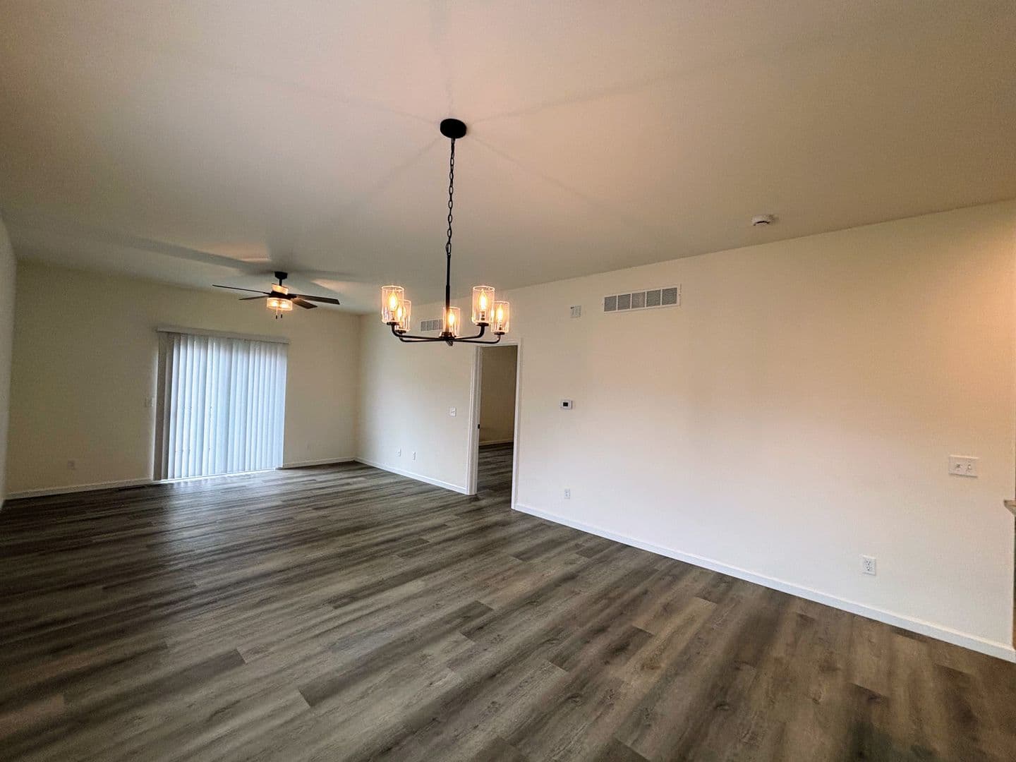 Wentzville Townhome: 505 Dogleg ct.