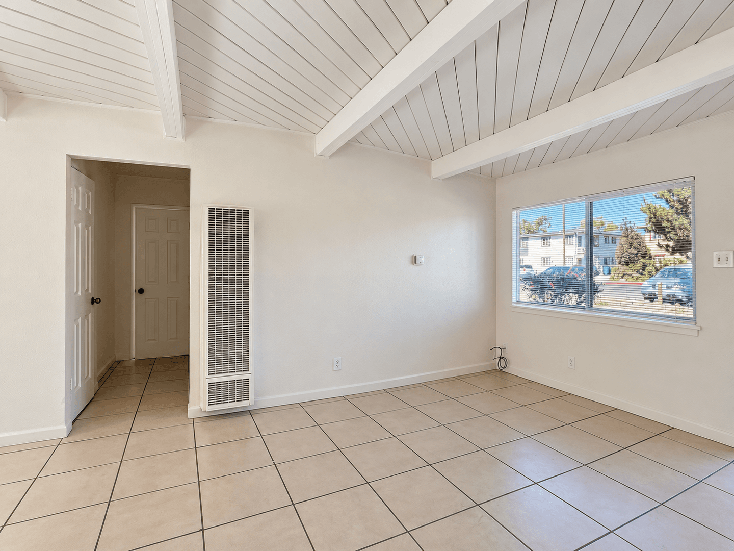 Reno Apartment: 630 Denslowe Drive