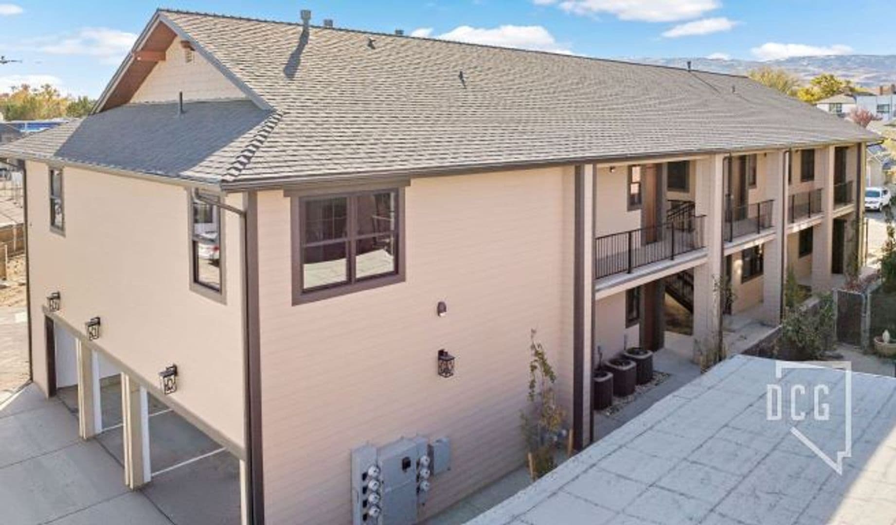 Reno Apartment: 734 Tahoe Street