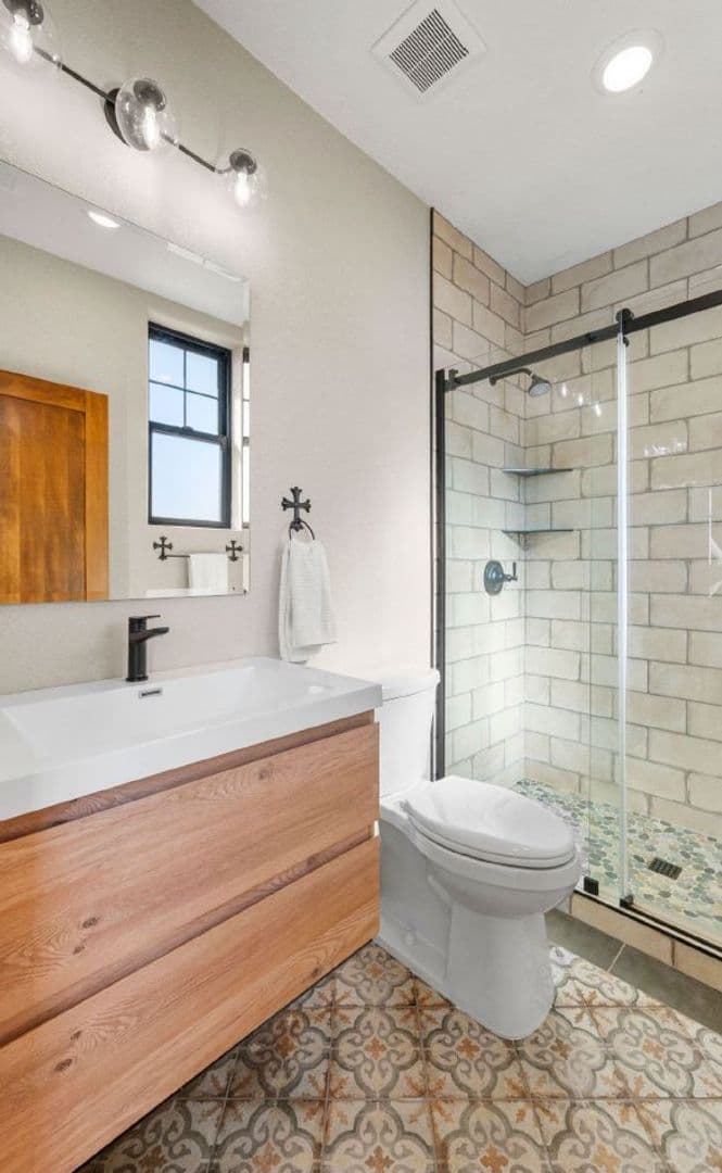 Reno Apartment: 734 Tahoe Street