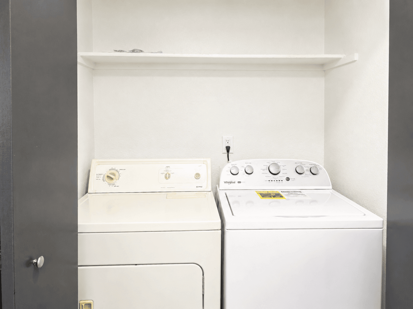 Reno Apartment: 80-90 Burns St
