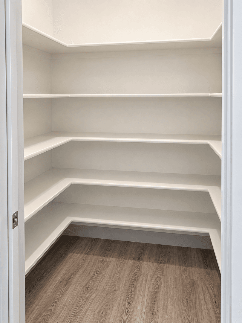 Reno Apartment: 529-543 W 1st St & 100-114 Bell St