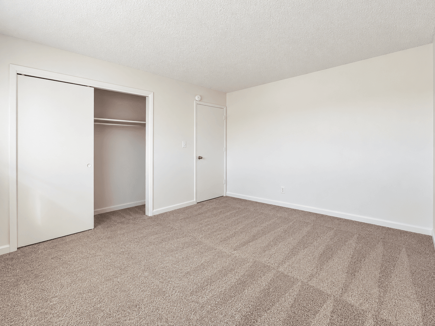 Reno Apartment: 3445-3495 Neil Road