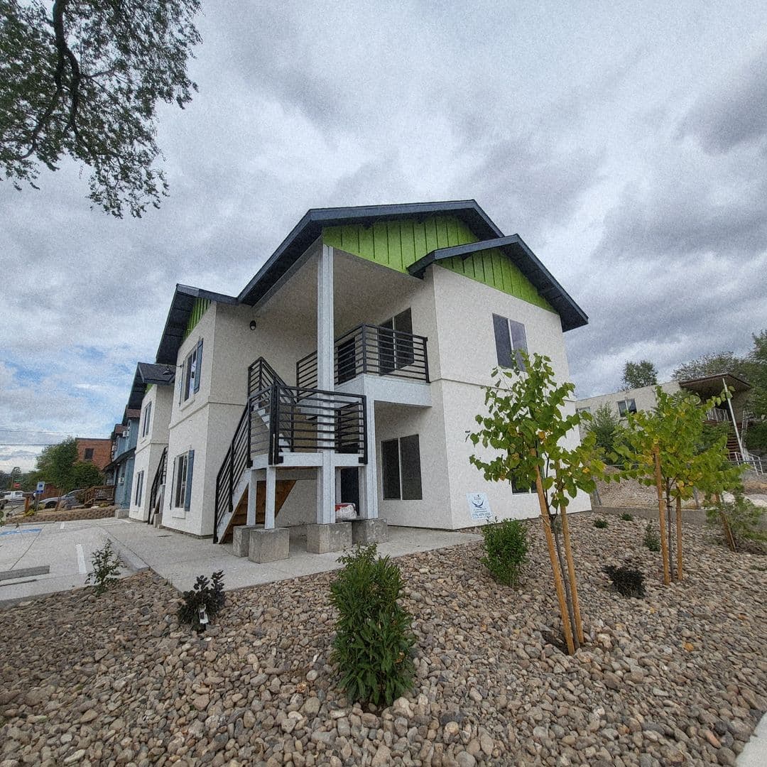 Reno Apartment: 397 W 10th Street
