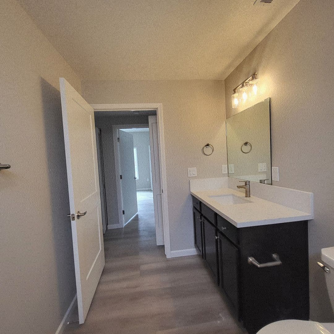 Reno Apartment: 397 W 10th Street