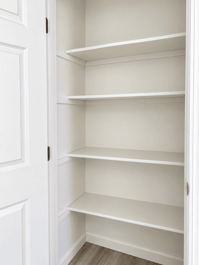 Reno Apartment: 102 Moraine Way