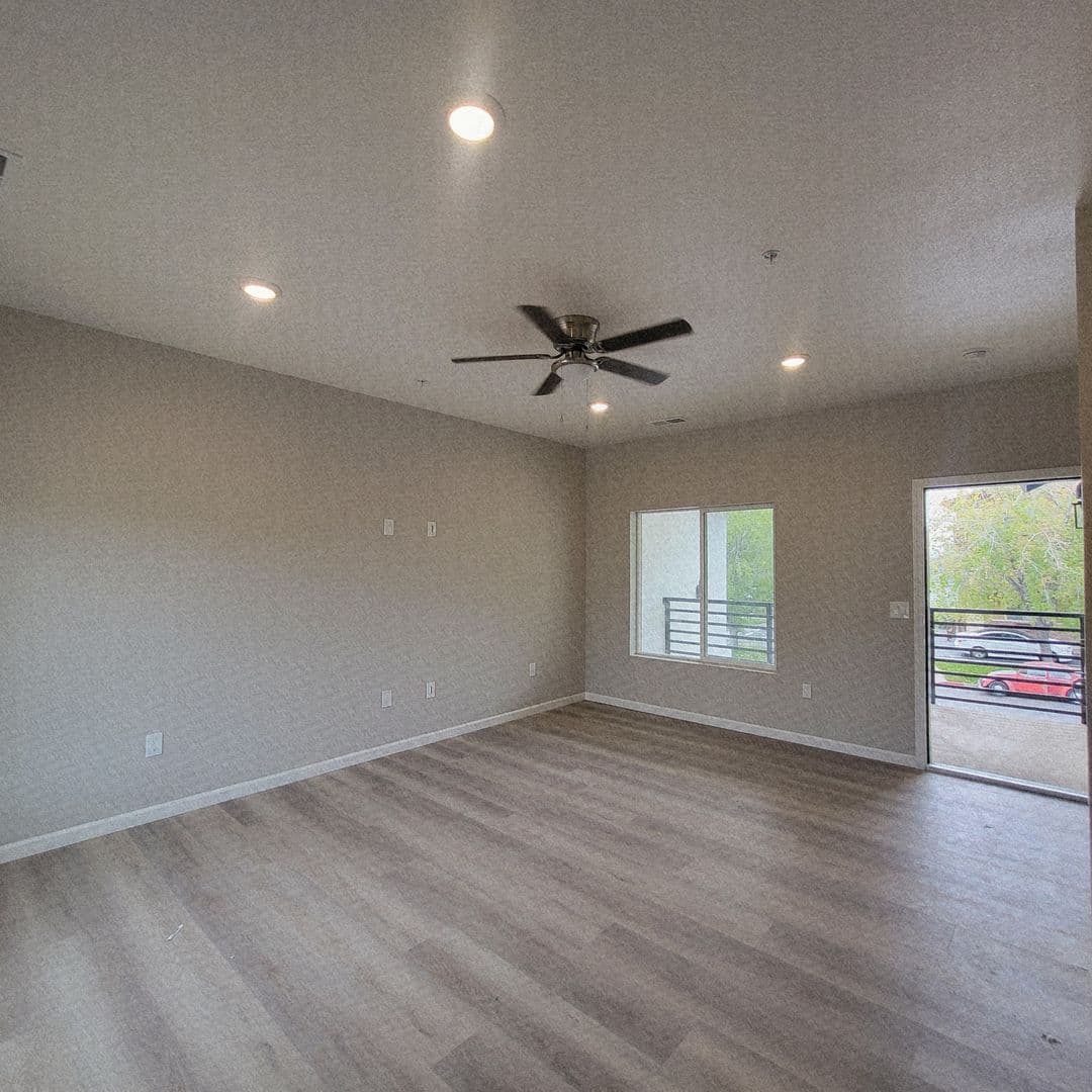 Reno Apartment: 397 W 10th Street