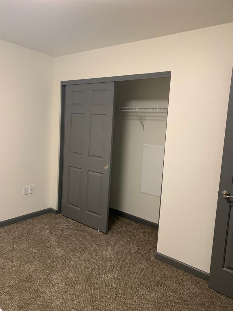 Reno Apartment: 1385 N Virginia St.
