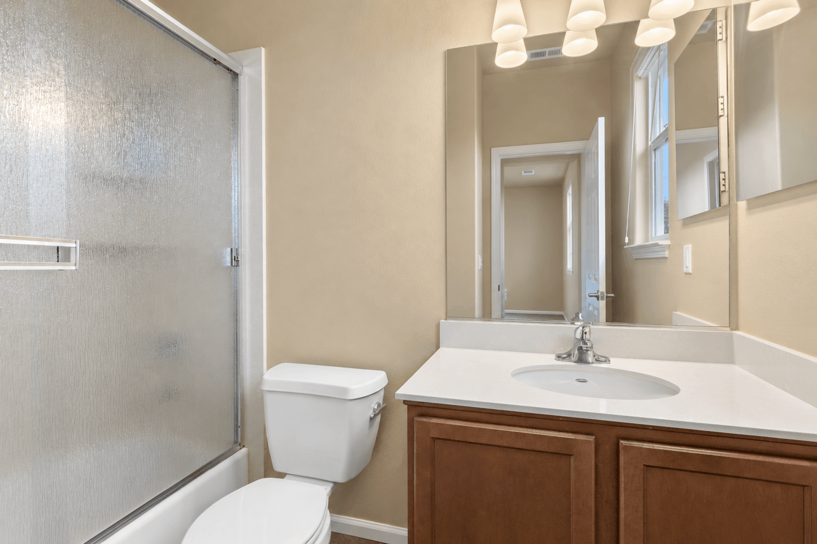 Reno Apartment: 275 La Rue